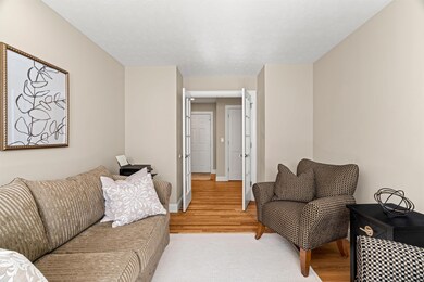 5 Spyglass Point Cir, Bedford, NH 03110 - photo 5