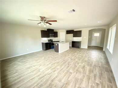 4523 Gaston St, Houston, TX 77093 - photo 4