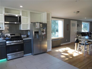 4689 Lanark Rd, Center Valley, PA 18034 - photo 4