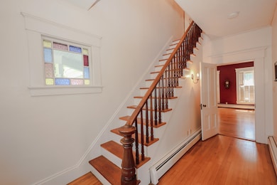 25 Pleasant St, Goffstown, NH 03045 - photo 2