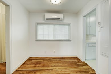 1817 Colquitt St unit 1/2, Houston, TX 77098 - photo 6