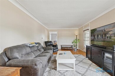 325 W Holland St, Archbold, OH 43502 - photo 7