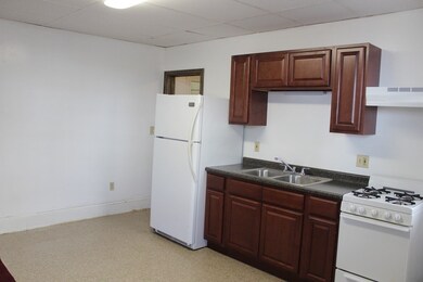 18 Webster St unit 2, Haverhill, MA 01830 - photo 3