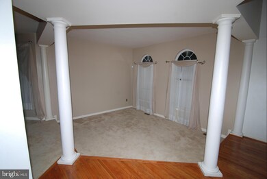 6668 Dasher Ct, Columbia, MD 21045 - photo 4