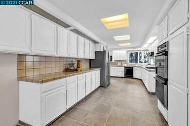 1771 Sargent Rd, Concord, CA 94518 - photo 7