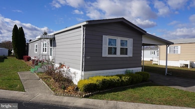 572 Miles Standish Ln, Buena, NJ 08310 - photo 2