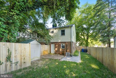 5865 Blaine Dr, Alexandria, VA 22303 - photo 7