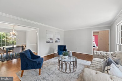 12813 Huntsman Way, Potomac, MD 20854 - photo 6