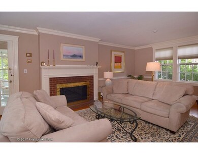 36 Payson St, Attleboro, MA 02703 - photo 6