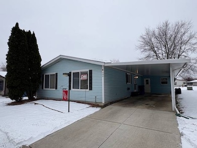 595 Mallard St, Rochester Hills, MI 48309 - photo 3