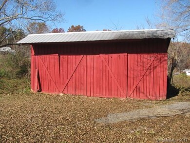 20 x 48 Barn with gravel floor