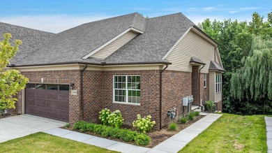 21148 Lilac Ln, Clinton Township, MI 48036 - photo 2