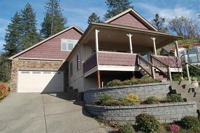 287 Independence Dr, Grants Pass, OR 97527 - photo 2