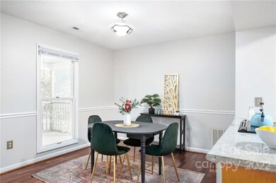 32 Academy St, Asheville, NC 28803 - photo 5