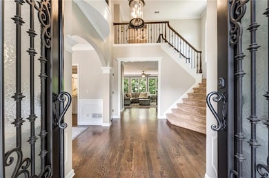 6185 Masters Club Dr, Suwanee, GA 30024 - photo 2