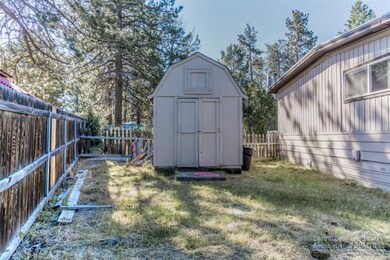 60906 Alpine Dr, Bend, OR 97702 - photo 3