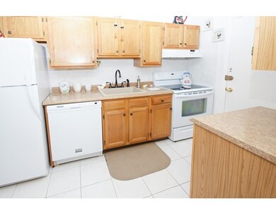 700 Governors Dr unit 28, Winthrop, MA 02152 - photo 3