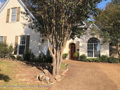 1230 Cross Creek Dr E, Hernando, MS 38632 - photo 2