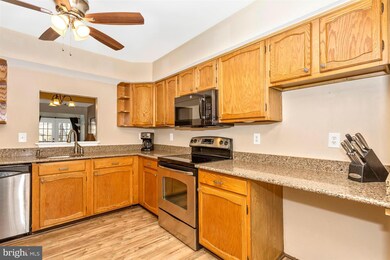 43 Cross Laurel Ct, Germantown, MD 20876 - photo 7