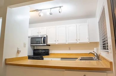 4129 NW 43rd Terrace unit 60, Gainesville, FL 32606 - photo 6