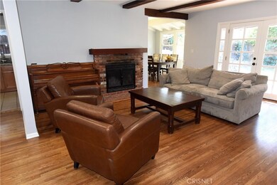 4723 Don Pio Dr, Woodland Hills, CA 91364 - photo 3