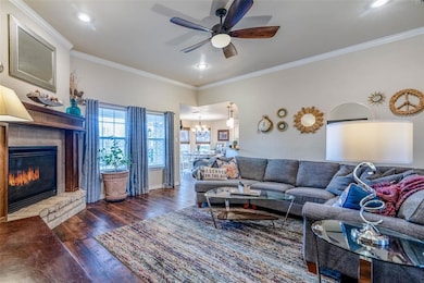 160 Chrissa Dr, Pottsboro, TX 75076 - photo 5