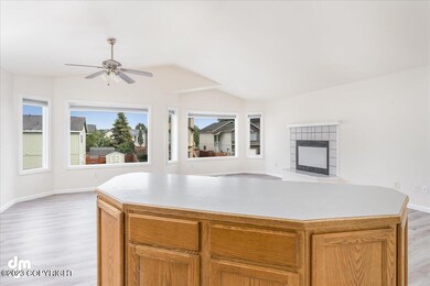 05-Living Room_ELI01648