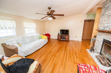 470 New Hope Church Rd, Enoree, SC 29335 - photo 7