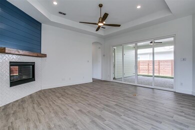 8828 Vermillion St, North Richland Hills, TX 76180 - photo 6