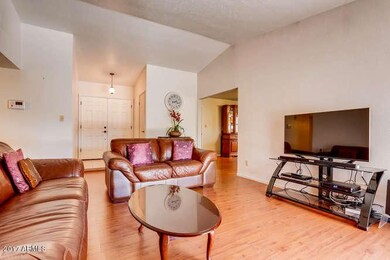 3106 S Extension Rd Mesa AZ-small-006-37