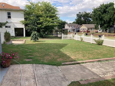 718 N Market Ave, Shawnee, OK 74801 - photo 5