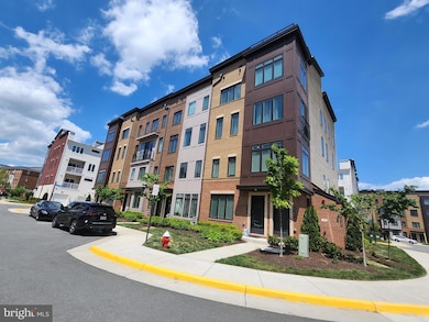 43186 Mongold Square, Ashburn, VA 20148 - photo 4