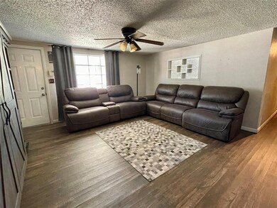 131 N Roe St, Fort Worth, TX 76108 - photo 7