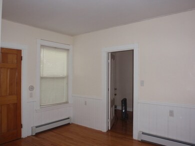 564 Green St unit 1, Cambridge, MA 02139 - photo 4