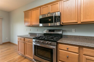 4142 Lakeview Dr SW unit 4142, Cedar Rapids, IA 52404 - photo 7