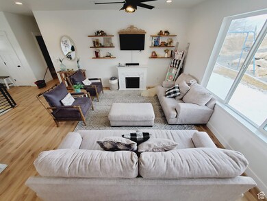 284 W 270 N, Moroni, UT 84646 - photo 5