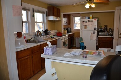 22 Beacon St unit 2, Quincy, MA 02169 - photo 2