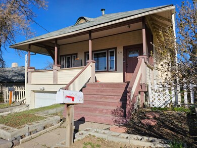 327 Jefferson St, Klamath Falls, OR 97601 - photo 4