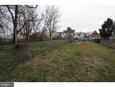1411 E 13th St, Crum Lynne, PA 19022 - photo 5