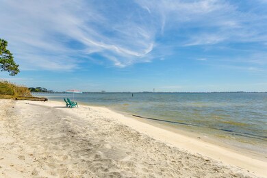 9709 Navarre Pkwy Navarre FL-large-045-0