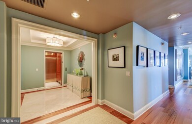 The Ritz-Carlton Residences, Baltimore, MD 21230 - photo 3