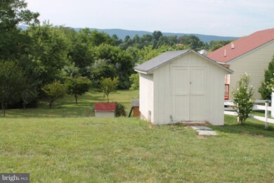 238 Greenleaf Rd, Strasburg, VA 22657 - photo 7