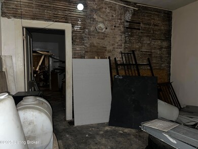 2202 Griffiths Ave, Louisville, KY 40212 - photo 7