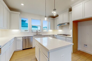 22202 Sam Raburn Dr, Tomball, TX 77375 - photo 3