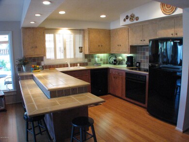 2328 E Greenlee Rd, Tucson, AZ 85719 - photo 6