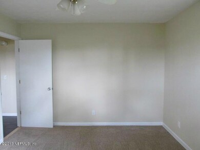 BR (Small)