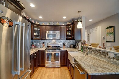 9 Adelaide Ave, Nashua, NH 03064 - photo 5