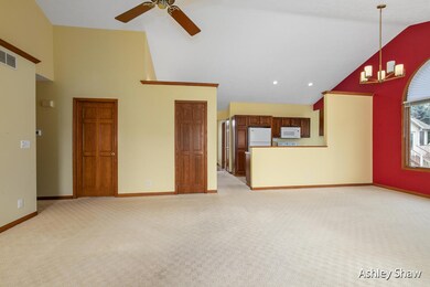 Dining / Living