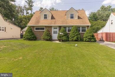 2427 Secane Rd, Secane, PA 19018 - photo 2