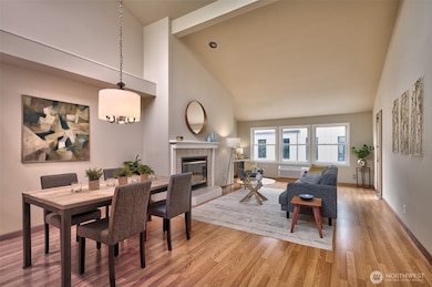 909 N 35th St unit 402, Seattle, WA 98103 - photo 5